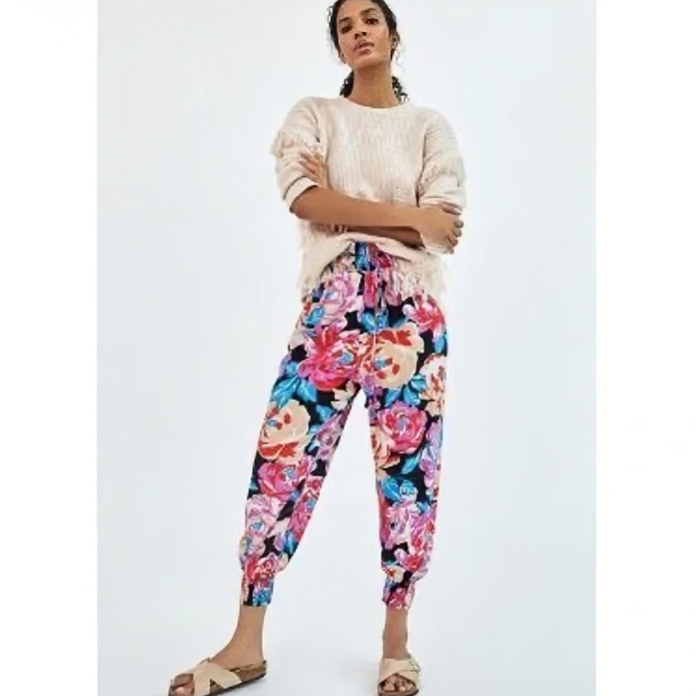 ZARA Bold Floral Cropped Cargo Ankle Pants Size S High Waist Pink Red Blue NWT - Picture 15 of 16